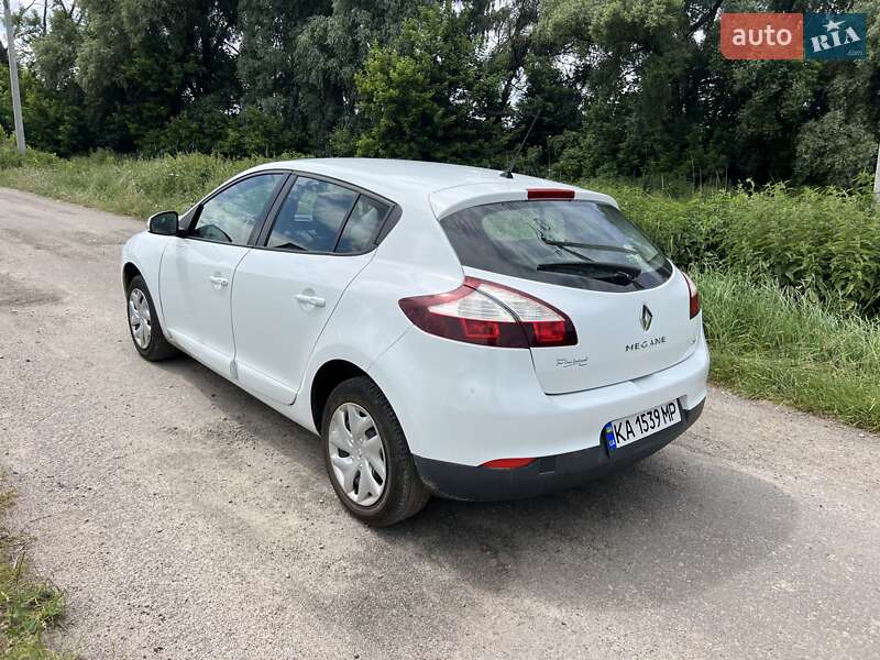 Хэтчбек Renault Megane 2015 в Боярке