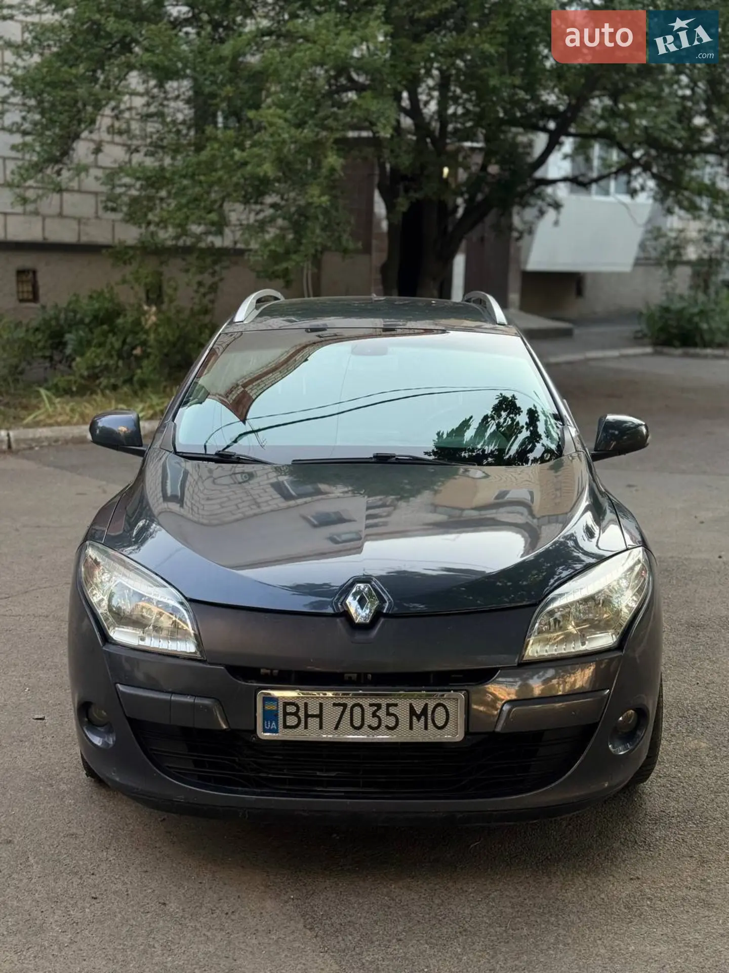 2010 Renault Megane - фото 1