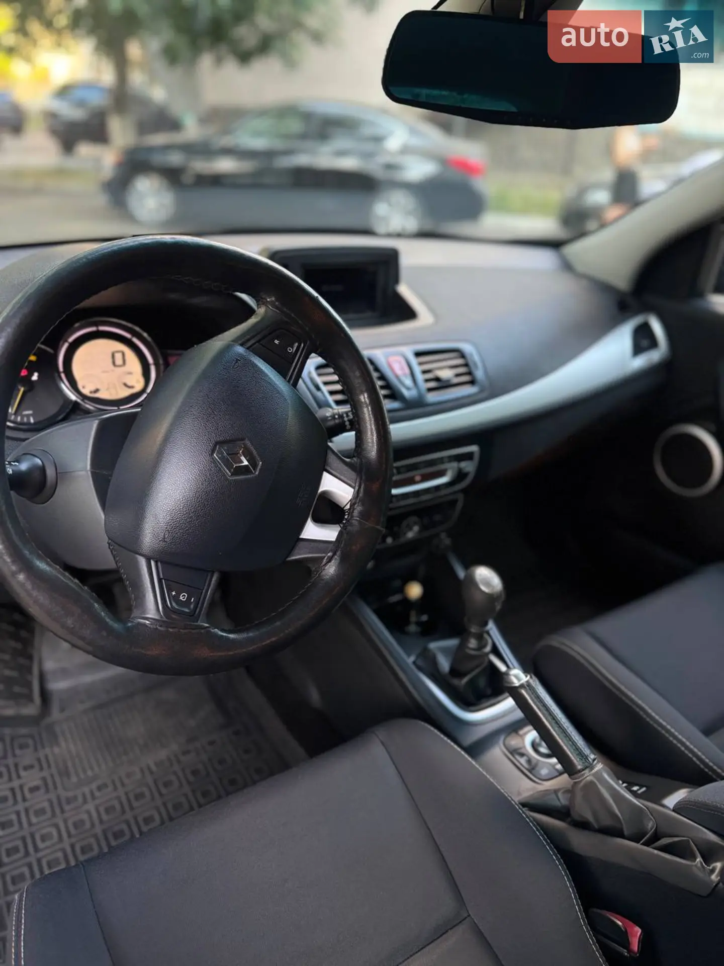 2010 Renault Megane - мініатюра 6