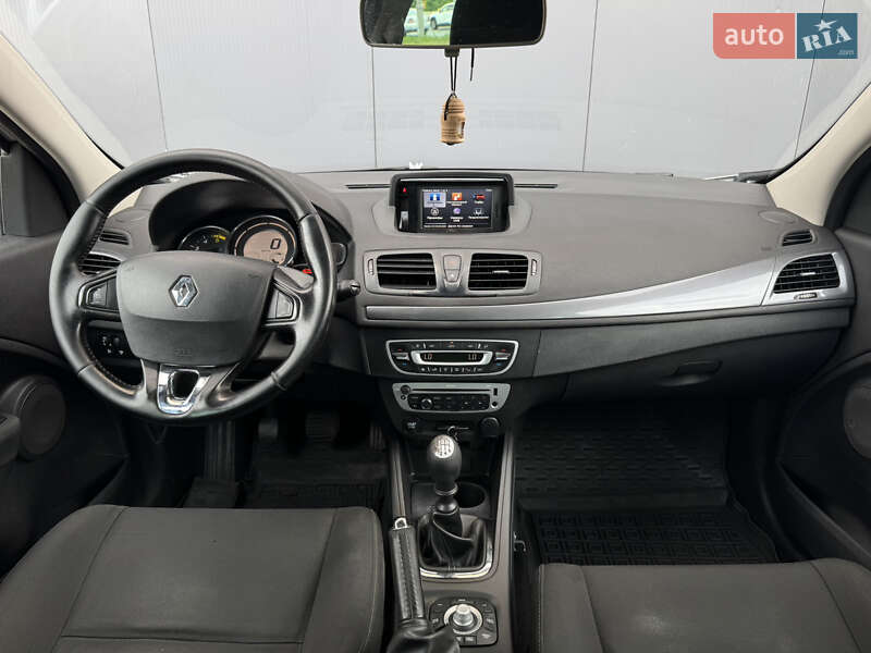 Универсал Renault Megane 2015 в Киеве