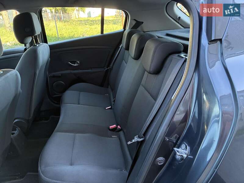 Хетчбек Renault Megane 2012 в Луцьку