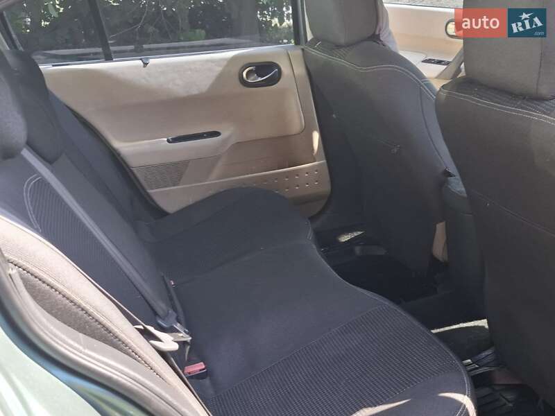 Седан Renault Megane 2007 в Днепре