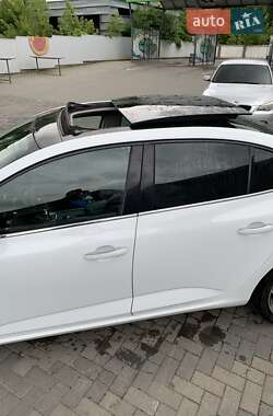Седан Renault Megane 2019 в 