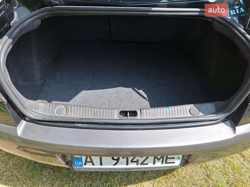 Седан Renault Megane 2006 в Борисполе фото 16 Седан Renault Megane 2006 в Борисполе