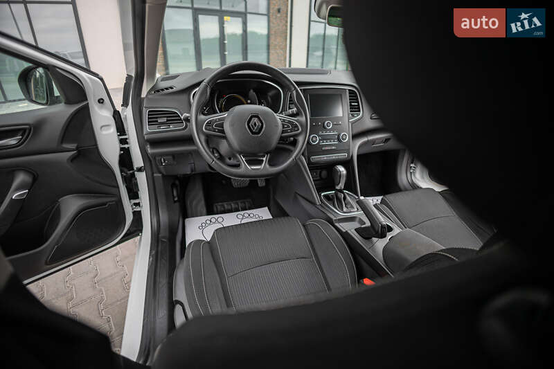 Хэтчбек Renault Megane 2016 в Тернополе