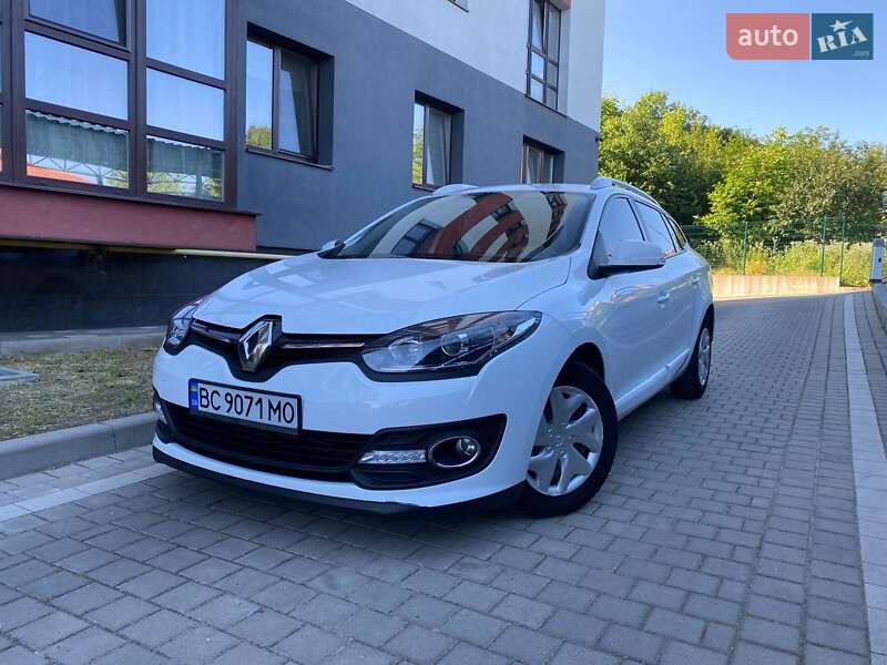 AUTO.RIA – Рено Меган 2016 года в Украине - купить Renault