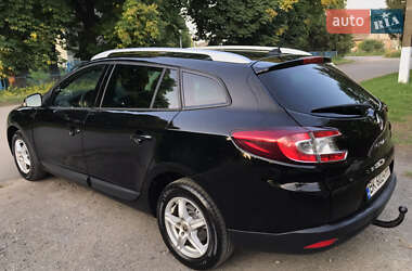 Универсал Renault Megane 2011 в 