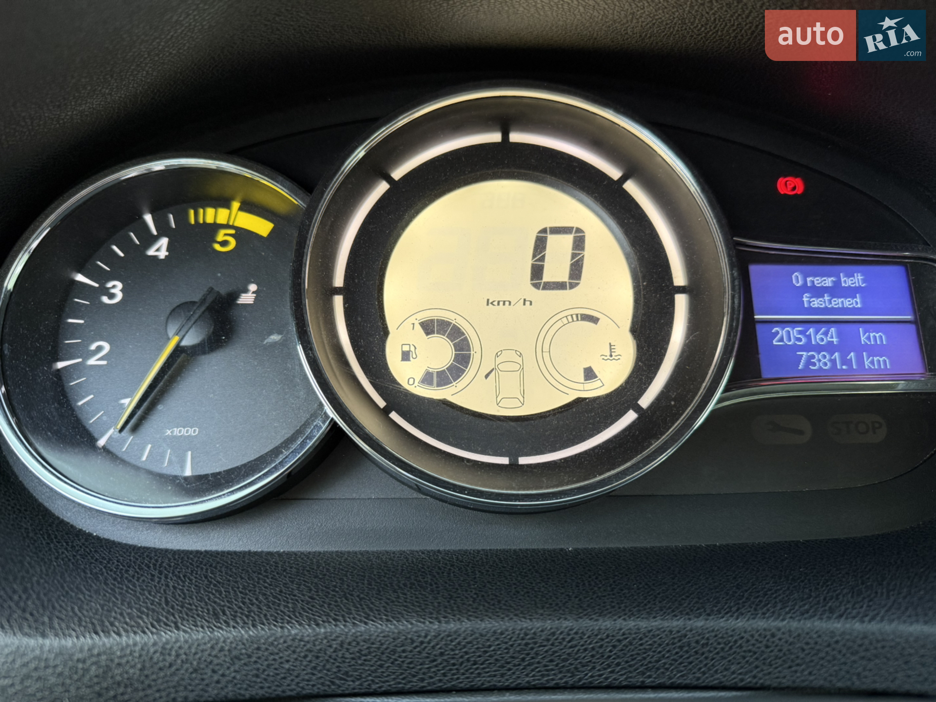 2012 Renault Megane - мініатюра 11