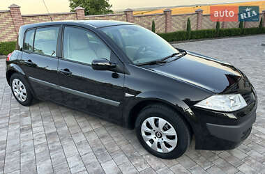 Хэтчбек Renault Megane 2007 в 