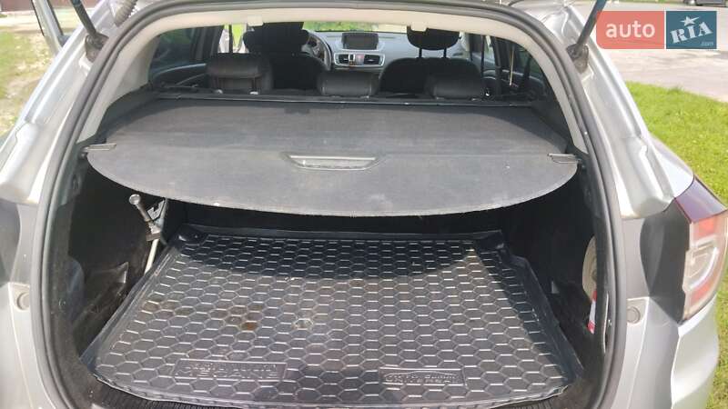 Универсал Renault Megane 2011 в Пустомытах