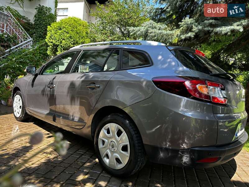 Универсал Renault Megane 2014 в Львове