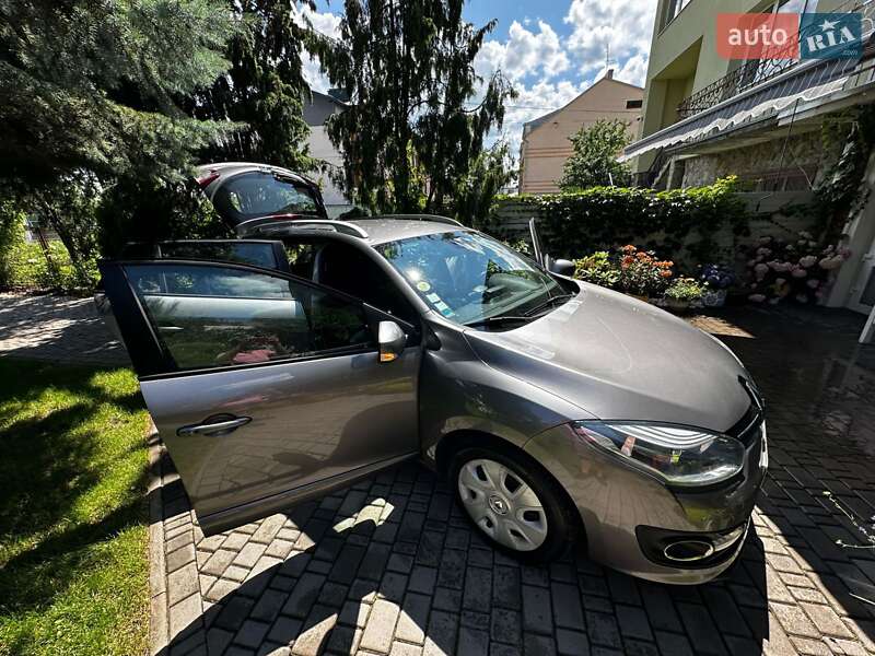 Универсал Renault Megane 2014 в Львове