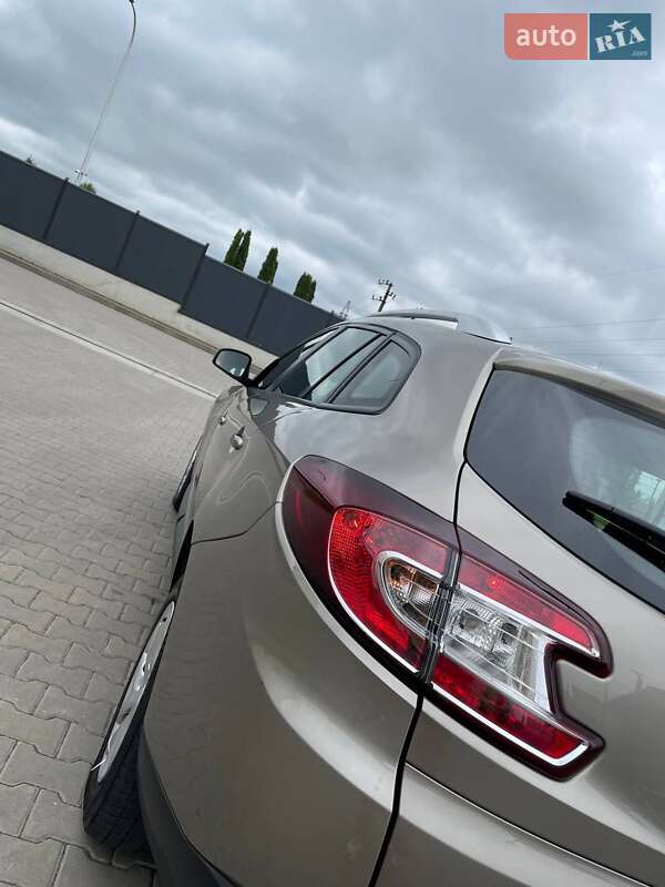 Универсал Renault Megane 2012 в Луцке