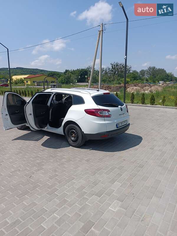 Универсал Renault Megane 2015 в Золочеве