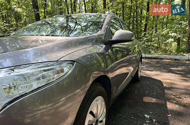 Универсал Renault Megane 2010 в 