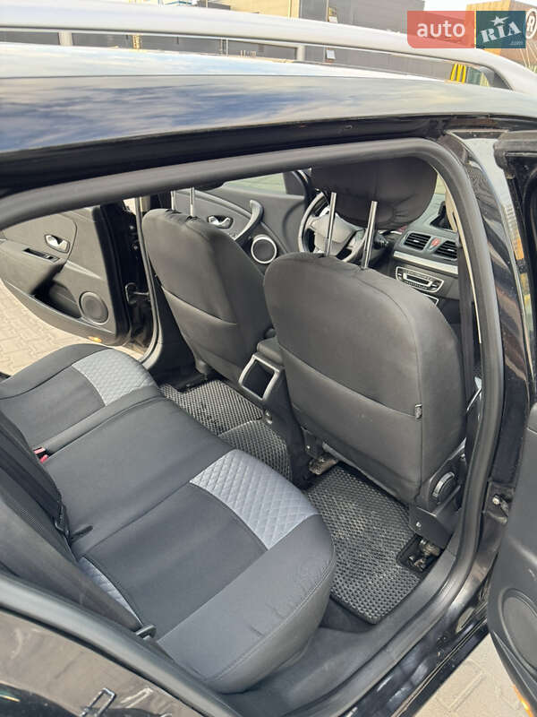Универсал Renault Megane 2011 в Киеве