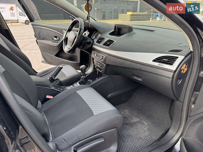 Универсал Renault Megane 2011 в Киеве
