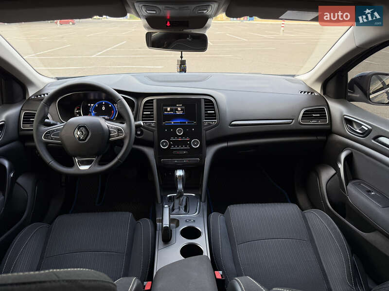 Хэтчбек Renault Megane 2016 в Киеве