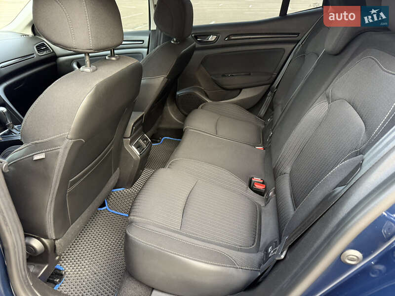 Хэтчбек Renault Megane 2016 в Киеве