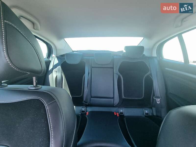 Седан Renault Megane 2020 в Києві