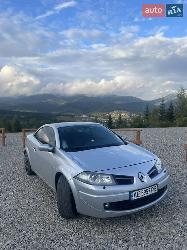 Кабриолет Renault Megane 2009 в Сумах