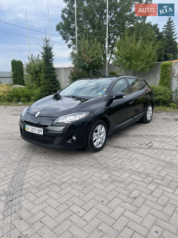 Универсал Renault Megane 2011 в Березному