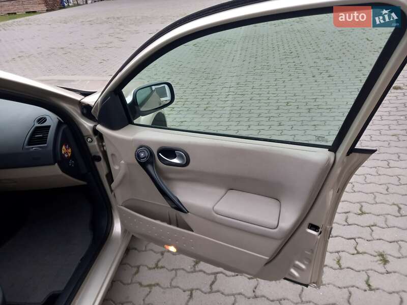 Універсал Renault Megane 2006 в Радивиліві