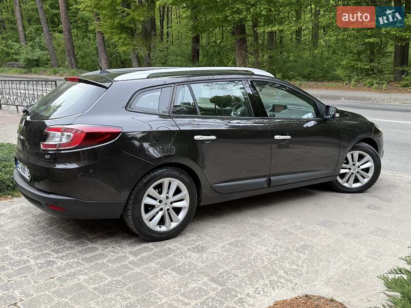 Универсал Renault Megane 2010 в Львове