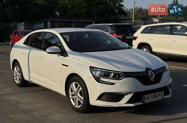Седан Renault Megane 2020 в 
