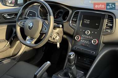 Седан Renault Megane 2020 в 