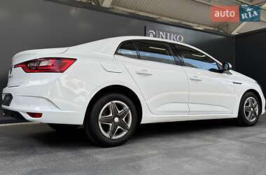 Седан Renault Megane 2018 в Києві