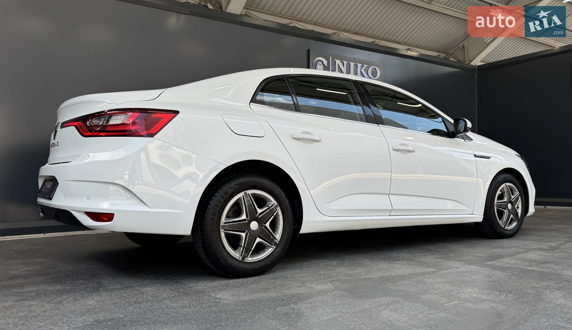 2018 Renault Megane - мініатюра 25