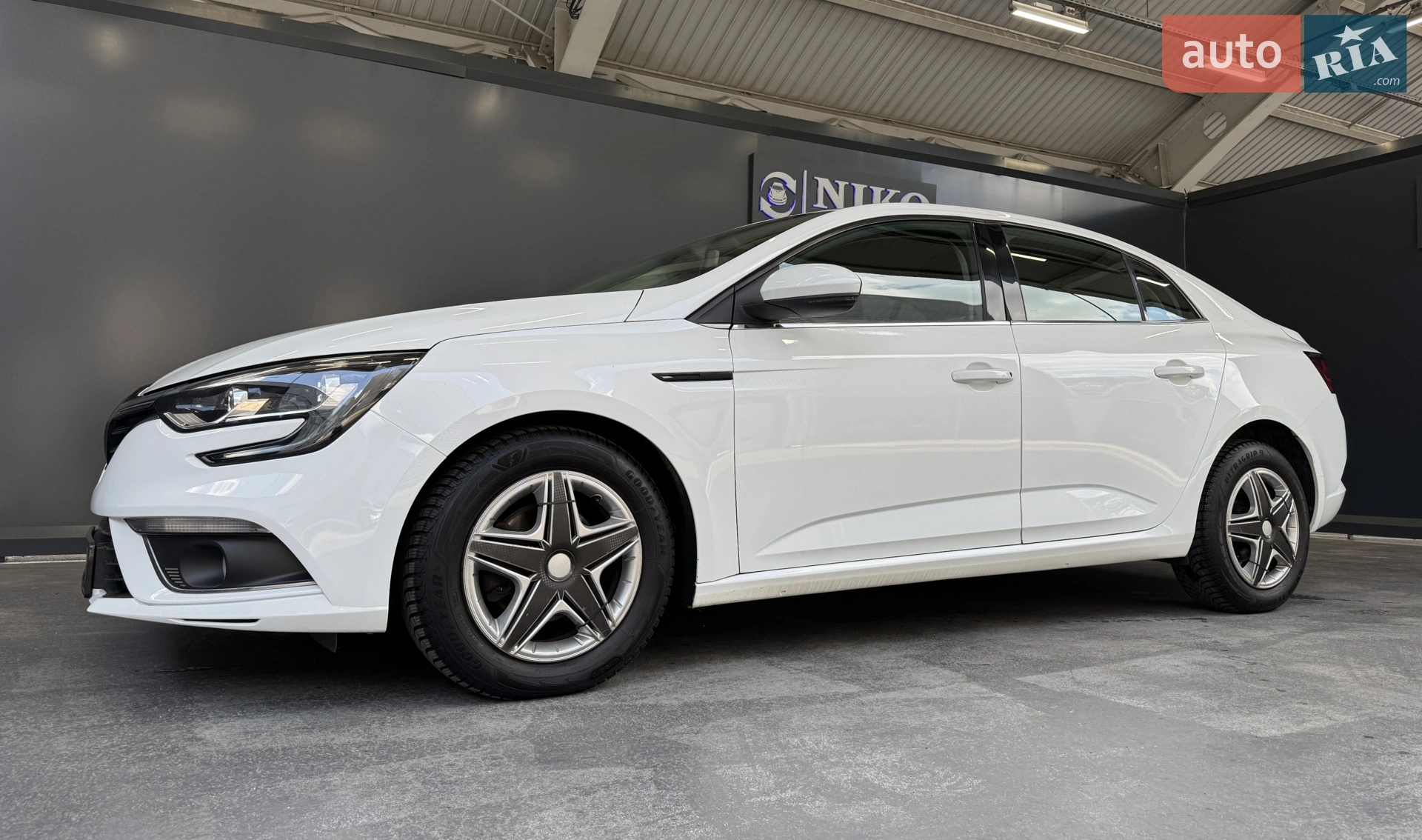 2018 Renault Megane - мініатюра 8