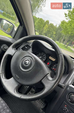 Седан Renault Megane 2006 в 