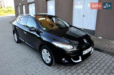 Универсал Renault Megane 2010 в 