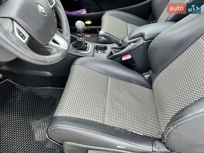 Купе Renault Megane 2010 в Миколаєві