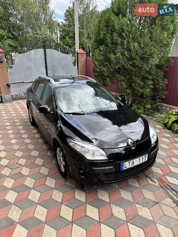 Универсал Renault Megane 2011 в Котельве