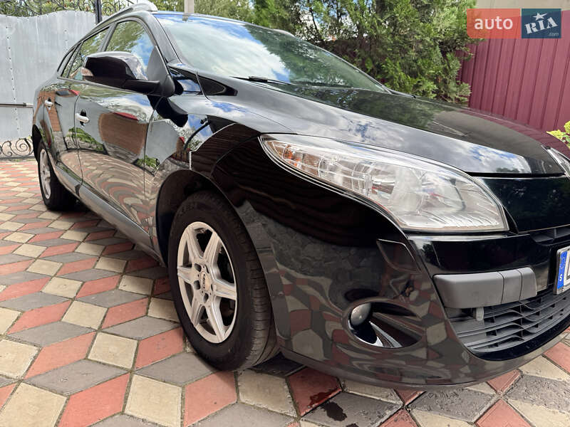 Универсал Renault Megane 2011 в Котельве