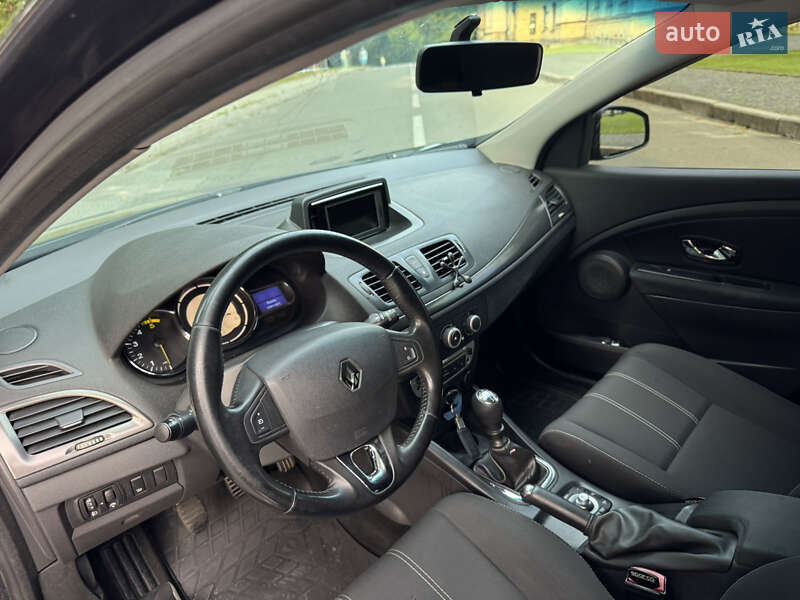 Универсал Renault Megane 2014 в Киеве