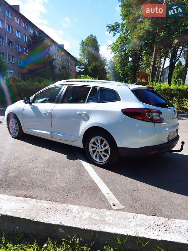 Универсал Renault Megane 2014 в Киеве