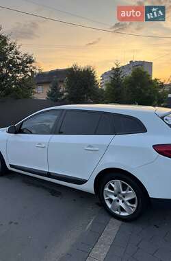 Универсал Renault Megane 2013 в 