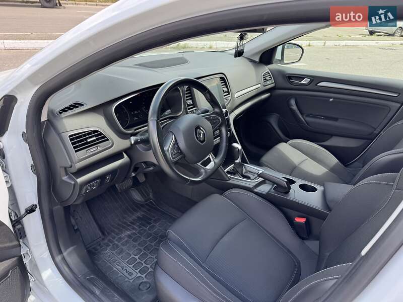 Седан Renault Megane 2022 в Києві