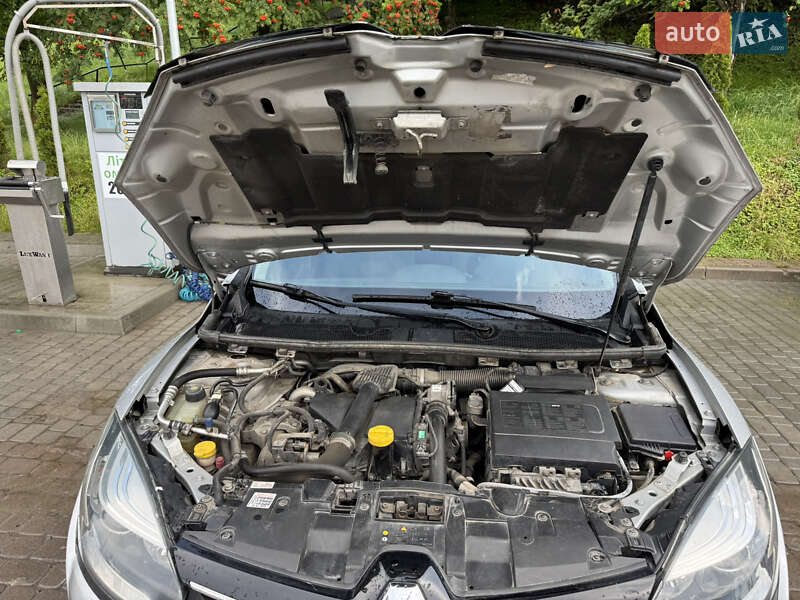 Универсал Renault Megane 2015 в Львове фото 14 Универсал Renault Megane 2015 в Львове