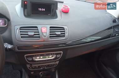Универсал Renault Megane 2011 в 