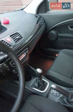 Универсал Renault Megane 2011 в 