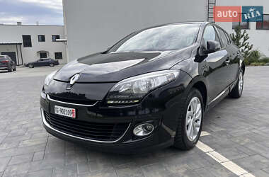 Хетчбек Renault Megane 2012 в 