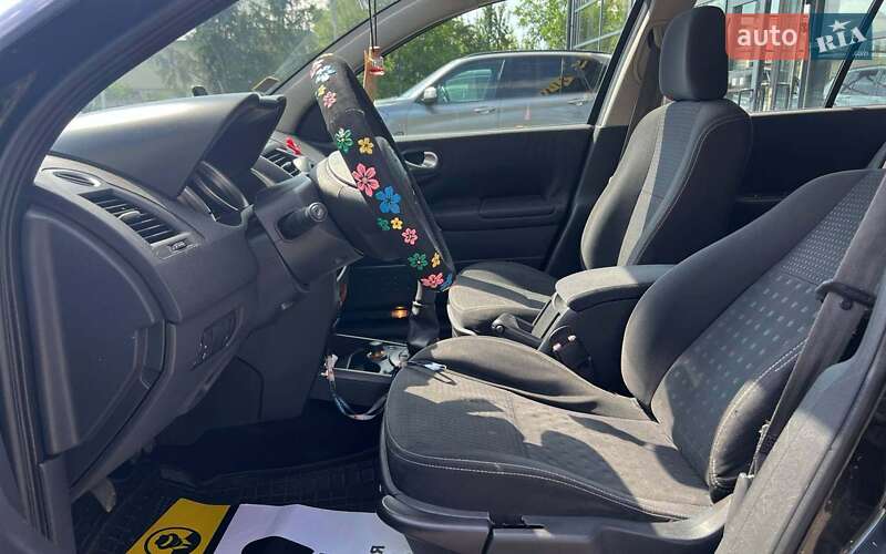 Хэтчбек Renault Megane 2005 в Ивано-Франковске