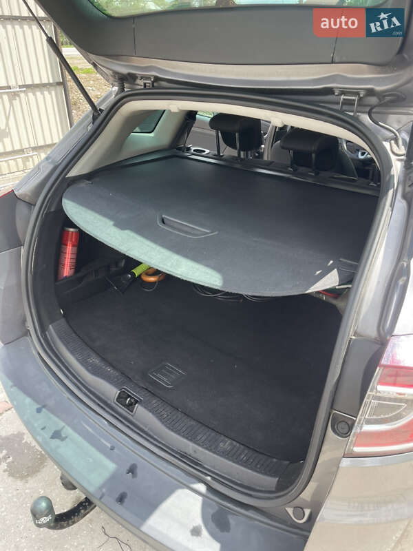 Универсал Renault Megane 2011 в Ивано-Франковске
