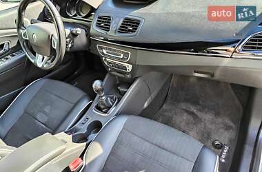 Хетчбек Renault Megane 2013 в 