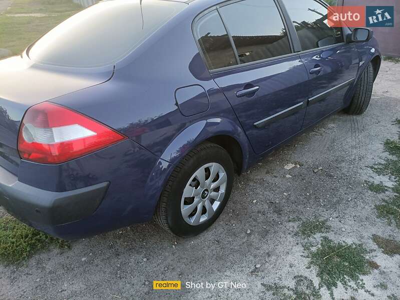 Седан Renault Megane 2005 в Лозовой